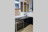 Kuchyňa alebo kuchynka v ubytovaní Double Apartment - Athens Center, 7 BD, 3 BATH