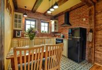 Kuchnia lub aneks kuchenny w obiekcie Herbarium Bieszczadzkie Apartamenty