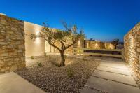 T7 LUXURY VILLAS PAROSの見取り図または間取り図