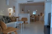 Posedenie v ubytovaní White cycladic town house with sea vew