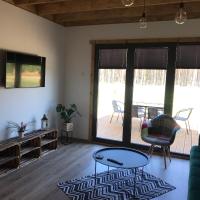 Posedenie v ubytovaní Sworna łąka z zewnętrznym SPA- sauna, jacuzzi, balia