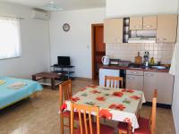 Kuchyňa alebo kuchynka v ubytovaní Apartments Gubo