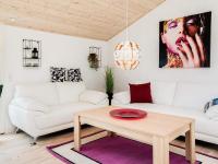 Posezení v ubytování 6 person holiday home in Idestrup-By Traum