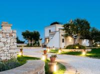 A garden outside TERRA TERRA - Masseria Minunni