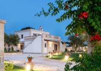 A garden outside TERRA TERRA - Masseria Minunni