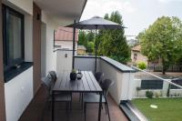 Balkon lub taras w obiekcie Tempó Apartman Siófok
