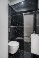 A bathroom at Király 35 Luxury Apartment with free parking