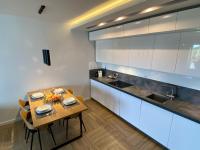 Kuchyňa alebo kuchynka v ubytovaní Apartament Opieszyn 16