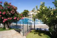 Basen w obiekcie Apartamentos Checkin Laurisilva lub w pobliżu