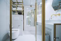 Koupelna v ubytování Suite Kintsugi by Justine Apartments Apartamento turístico en Madrid Río