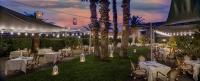 Reštaurácia alebo iné gastronomické zariadenie v ubytovaní Grand Hotel Continental