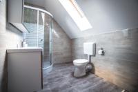 Łazienka w obiekcie Pataky Apartmanok