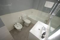 Kúpeľňa v ubytovaní Livingtarifa Apartamento Coco