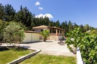 Vonkajšia záhrada v ubytovaní Liuba Houses