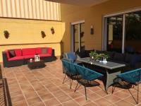 Posedenie v ubytovaní Apartamento de lujo en puerto Santiago 1