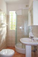 Kúpeľňa v ubytovaní Holiday Home Andela by Interhome
