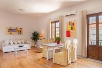 A seating area at Seaview Stylish Flat in Andros - walk to beach