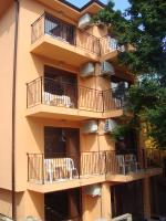Balkón nebo terasa v ubytování Villa Mari Guest Rooms