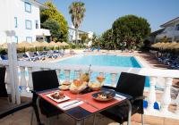 Bazén v ubytování Agua Hotels Vila Branca nebo v jeho okolí