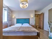 Postel nebo postele na pokoji v ubytování Villa Mladenka by Interhome