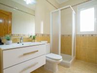 Kúpeľňa v ubytovaní Villa Liriopadel by Interhome