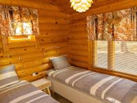Postel nebo postele na pokoji v ubytování Holiday Home Hirsikoto by Interhome