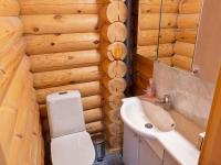 Koupelna v ubytování Holiday Home Hirsikoto by Interhome