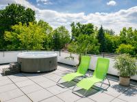 Vonkajšia záhrada v ubytovaní Apartment Kenese by Interhome