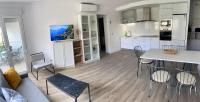 Kuchyň nebo kuchyňský kout v ubytování DELUX apartament Salou