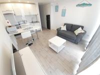 Kuchnia lub aneks kuchenny w obiekcie playa honda luxury