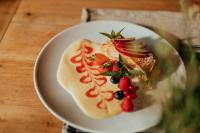 Jídlo v hotelu nebo okolí