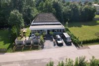 Vonkajšia záhrada v ubytovaní Bambu Lodge @ Ossiachersee