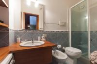 Kúpeľňa v ubytovaní De Angeli Cozy Apartment- Youhosty