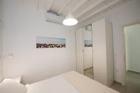 Posteľ alebo postele v izbe v ubytovaní Nireas Apartments Mykonos Downtown