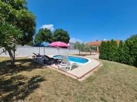 Basen w obiekcie House Pavicini 333 lub w pobliżu