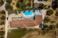 Bazén v ubytování Rose Club Apartments nebo v jeho okolí