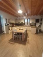 Kuchyňa alebo kuchynka v ubytovaní Casa del Sole