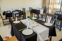Douglas Lodge & Apartmentsにあるレストランまたは飲食店