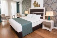Postel nebo postele na pokoji v ubytování Turkuaz Suites Bosphorus