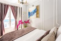 Gallery image of Luxury 2 Bedroom 2,5 Bathroom Apartment - Champs Elysees in Paris