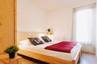 Postel nebo postele na pokoji v ubytování Standard Apartments Terme Sveti Martin