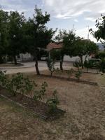 A garden outside Bed and Breakfast "POGGIO MARANO"