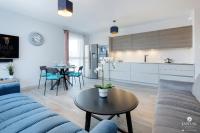 Kuchyňa alebo kuchynka v ubytovaní Osiedle Bursztynowe III by Jantar Apartamenty Kołobrzeg
