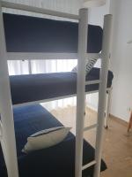 Apartamento en Isla Cristina Puerto Deportivo emeletes ágyai egy szobában