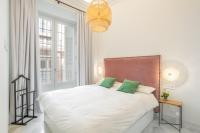 Posteľ alebo postele v izbe v ubytovaní Pinar Vip Class Malaga C/Granada
