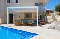 Bazén v ubytování Casa Verde Guesthouse nebo v jeho okolí