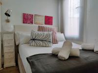 Postel nebo postele na pokoji v ubytování Stay U-nique Apartments Sagues