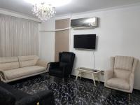 Posezení v ubytování Unique Apartment in Sheraton Heliopolis