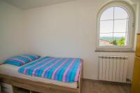 Posteľ alebo postele v izbe v ubytovaní Apartments Relax near Opatija