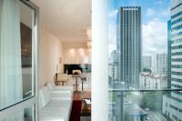 Balkón alebo terasa v ubytovaní Platinum Towers Luxury Apartments